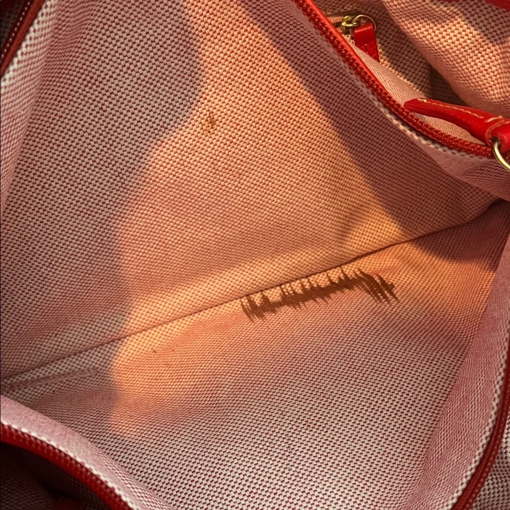 Dooney and Bourke Red Chiara Bag size medium - Picture 7 of 14